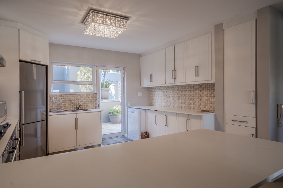 7 Bedroom Property for Sale in Camps Bay Western Cape